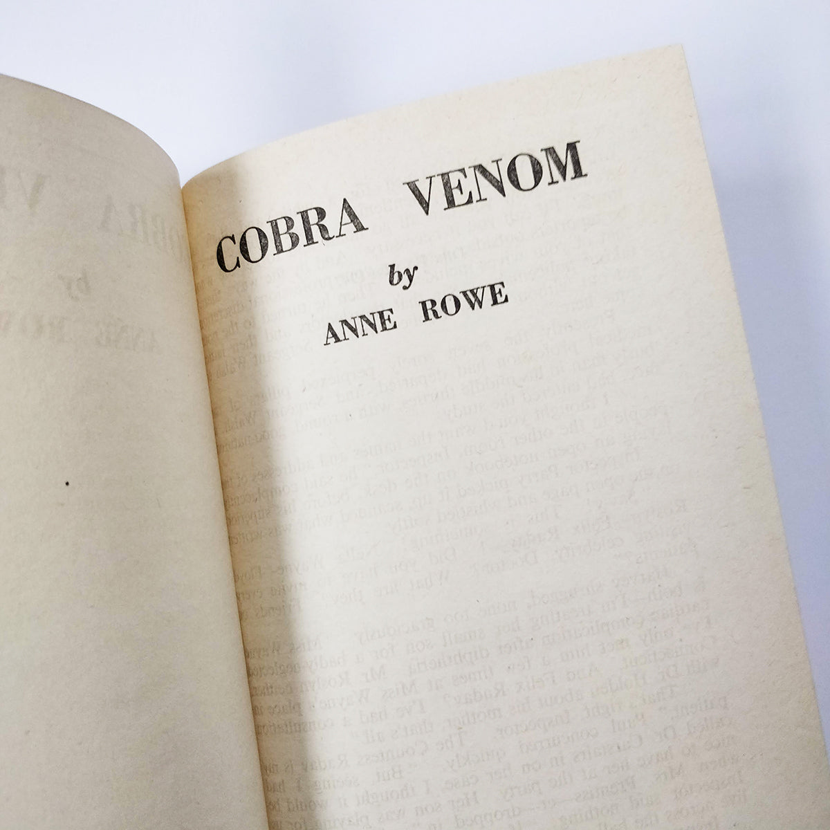 Anne Rowe - Cobra Venom - FIRST EDITION