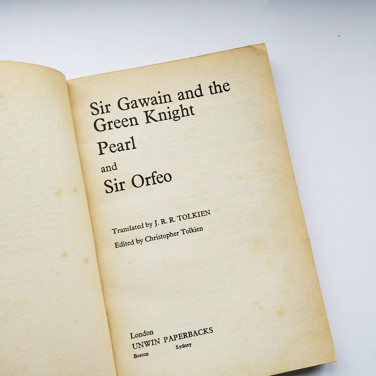 J R R Tolkien - Sir Gawain and the Green Knight, Pearl and Sir Orfeo